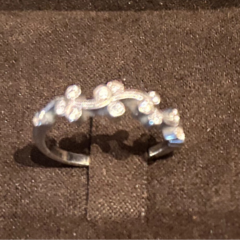 Ross Simon’s .17 Carat White Gold Diamond Vine Ring Size 6